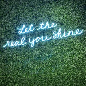 Meet your Posher, Vicky